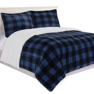 Elegant Comfort 3-Piece Buffalo Micro-Suede Reversible Sherpa - Lodge-Plaid Pattern Comforter Set