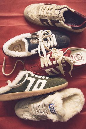 Back70 Easter Mule Sneakers