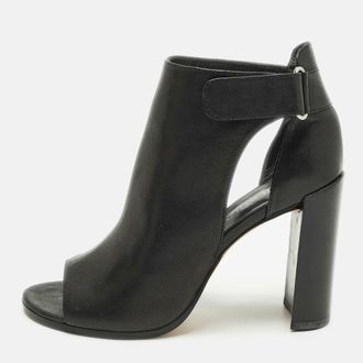 Stuart Weitzman Openhouse