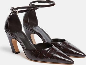 Le Monde Beryl Womens Victoria Croc Embossed Pump In Brown