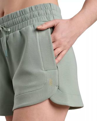 Rhone Dreamglow Short In Pacific