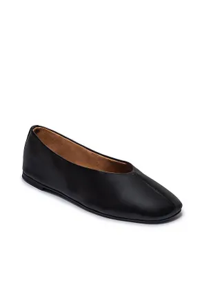 Bernardo Meredith Glove Ballet Flats