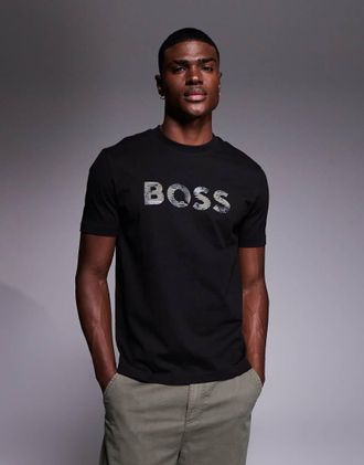 Boss Orange by Hugo Boss Insignia - T-shirt nera con logo sul petto-Nero