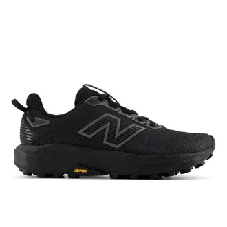 New Balance Womens Rebel Trail in Black Synthetic, size 4.5 Narrow