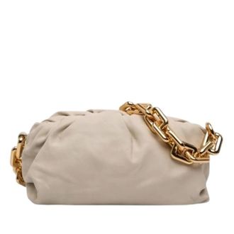 Bottega Veneta Pre-owned Clutches, female, Beige, Size: ONE SIZE Pre-owned Chain Pouch