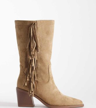 Simmi London Simmi London Wide Fit - Tevy - Stivali al ginocchio stile western con frange in camoscio sintetico color pietra-Neutro