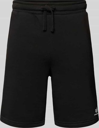 Alpha Industries Alpha Industries Shorts mit Eingrifftaschen und Logo-Print in Black, Gr&ouml;&szlig;e XXL