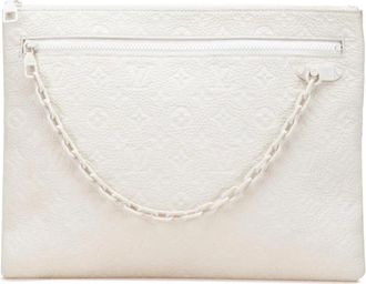 Louis Vuitton Pre-owned Clutches, female, White, Size: ONE SIZE Pre-owned Embossed Leather Clutch