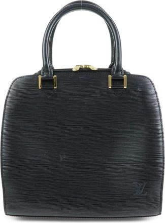 Louis Vuitton Pont Neuf Epi Leather Black Leather Handbag (Pre-Owned)