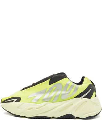 Yeezy by Kanye West Boost 700 MNVN sneakers - Yellow