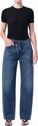 A Gold E Criss Cross Jean In Form