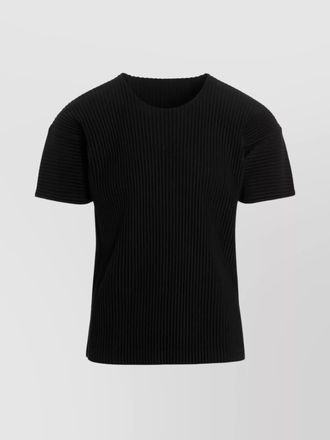 Homme Pliss&eacute; Issey Miyake pleated t-shirt