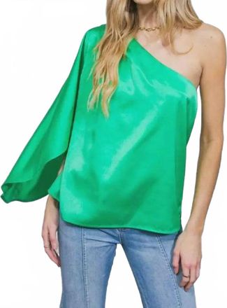 Flying Tomato Ariel Top In Green