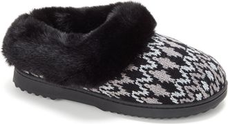 Dearfoams Womens Hannah Festive Knit Clog Slipper