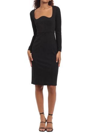 Donna Morgan Scalloped Neckline Long Sleeve Dress In Black