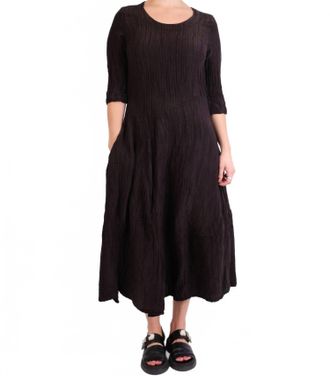 Grizas Silk Three Quarter Sleeve Midi Dress In Faded Black