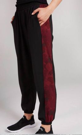 Terez Red Camo Stripe Windbreaker Jogger In Red Camo Stripe Seamless