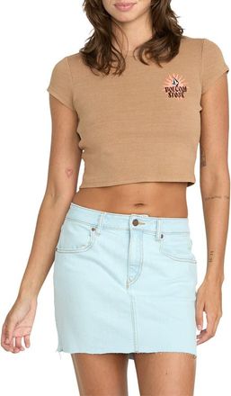 Volcom 1991 Logo Crop Graphic T-Shirt in Hazelnut at Nordstrom Rack, Size X-Small