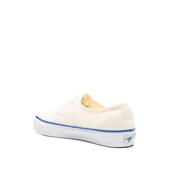 Vans Low-Top Canvas Sneaker - Beige