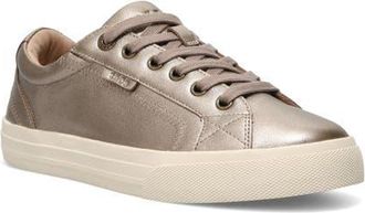 Taos Plim Soul Luxe Sneaker in Champagne at Nordstrom, Size 6.5