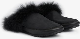 Pedro Garcia Slide in black churra fur with serrated sole| Jan | Fall winter 25 | PEDRO GARCIA