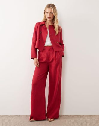 Mango Pantaloni sartoriali in 100% lino rosso acceso in coordinato