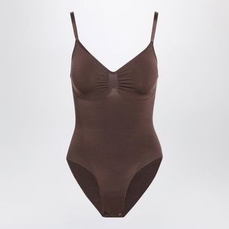 SKIMS Body modellante Seamless Sculpt marrone Cocoa