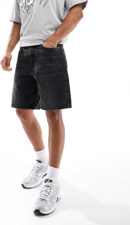 Levi's 468 - Pantaloncini di jeans ampi nero slavato