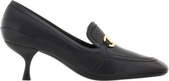 Ferragamo Kitten Heel Loafer With New Vara Buckle, Size 8.5 C