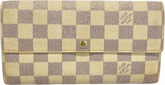 Louis Vuitton White Long Wallet (Bi-Fold) (Pre-Owned)