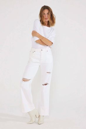 &Eacute;tica Amis Relaxed Boot Cut Jean In Vintage White