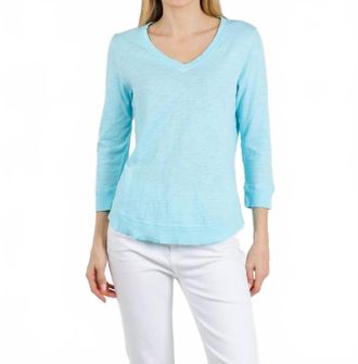 Elliott Lauren 3/4 Sleeve V-Neck Tee In Island