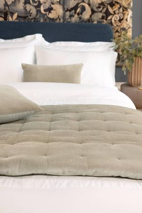 Christy Luxury Quilted Velvet Jaipur Throw in Brown | Size: 140 cm x 200 cm