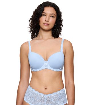 Triumph Amourette Stretch-Spitze, atmungsaktiv, leicht gepolsterte Cups, weich, feminin