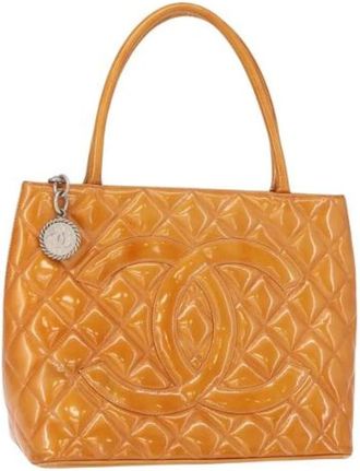 Chanel Pre-owned Handbags, female, Beige, Size: ONE SIZE Pre-owned Vintage Leather Handbag