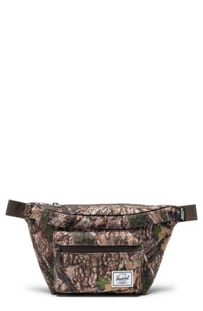 Herschel x Realtree Pop Quiz Belt Bag in Realtree Apx Camo at Nordstrom