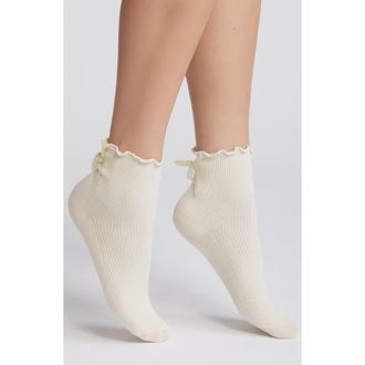 Casa Clara Love Bow Cotton Quarter Socks in Cream at Nordstrom