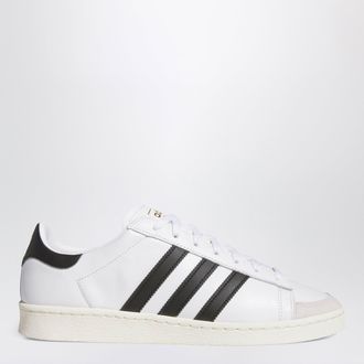 adidas Originals Jabbar Lo sneakers in white and black