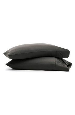 Boll & Branch Set of 2 Signature Hemmed Pillowcases in Night at Nordstrom, Size Standard