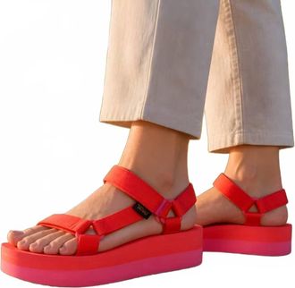 Teva Womens Flatform Universal Sandals In Pink
