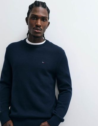 Tommy Jeans Maglione slim blu navy con logo della bandiera