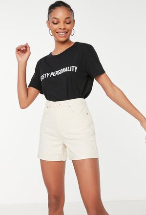 Trendyol Vrouwen Mini Hoge taille Rechtdoor Korte broek