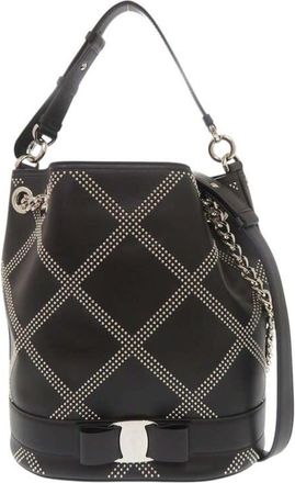 Ferragamo Pre-owned Ferragamo Studded Leather Vara Bow Bucket Bag Ladies 0UUG88QSX2IX6AXU