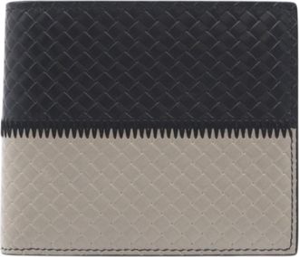 Bottega Veneta Intrecciato Black Grayish Red Color Intrecciato Wallet (Bi-Fold) (Pre-Owned)