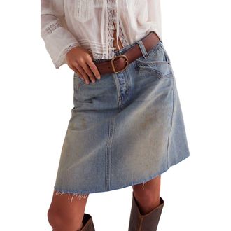 Free People Suzy Raw Hem Denim Midi Skirt in Sun Stoned Blue at Nordstrom Rack, Size 26