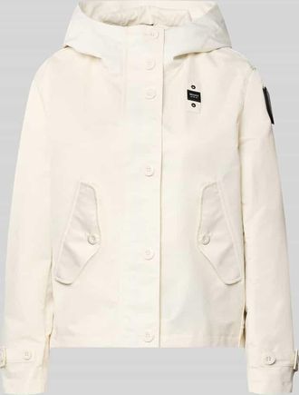 Blauer Jacke mit Label-Patches Modell MARCELA in Weiss, Gr&ouml;&szlig;e XL