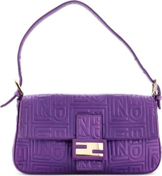 Fendi Baguette Bag Logo Embossed Leather Small shoulder bag - Paars