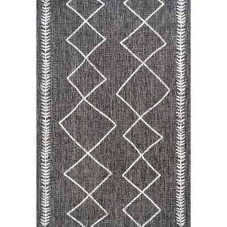 Jonathan Y Designs Derya Diamond Trellis Indoor/Outdoor Area Rug in Black/ivory at Nordstrom, Size 2Ft 0In X 8Ft 0In