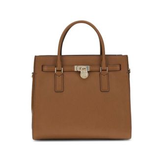 Michael Kors Tassen, Dames, Bruin, ONE Size, Leer, Leren schoudertas met metalen studs