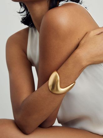 Reiss Gold Sculpted Wave Cuff